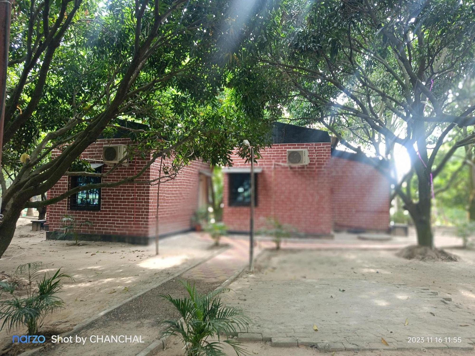 Hotel Modhubon Agro Tourism Bolpur Exterior foto